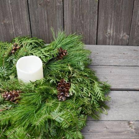Mixed Greens Wreath 12 inch - (undecorated)